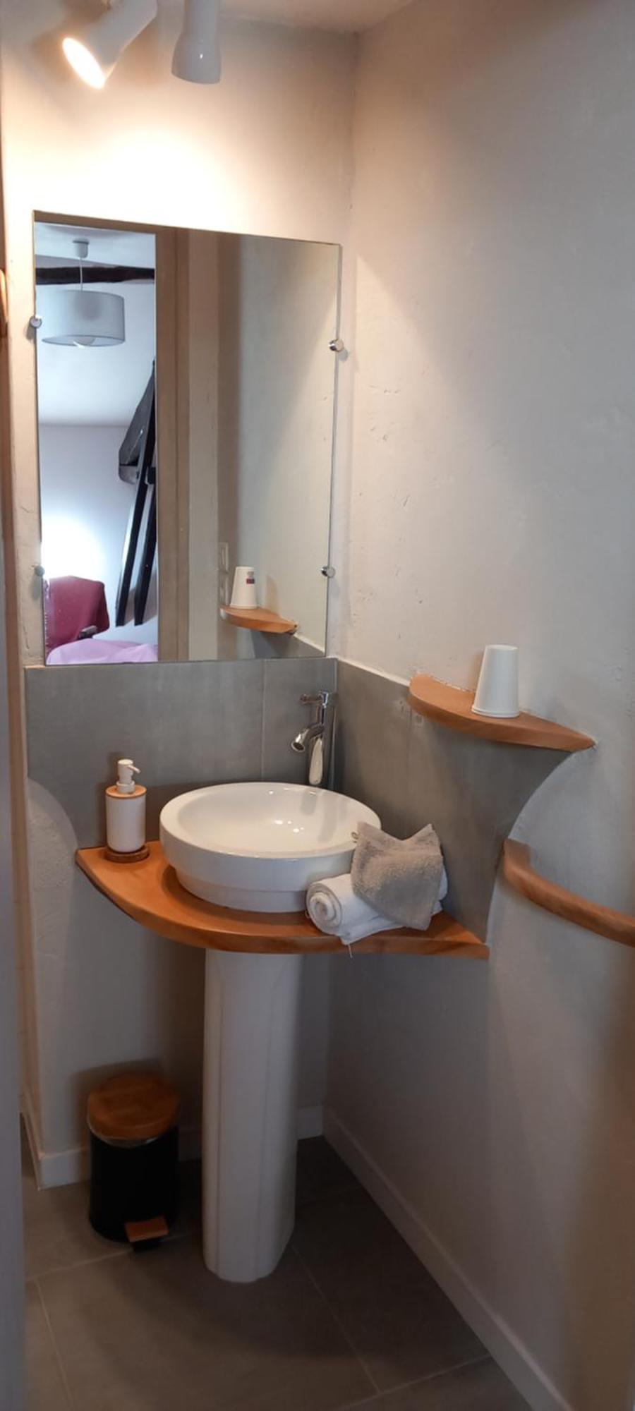 Les Cedres Bleus De Joany Apartment Viviez Bagian luar foto